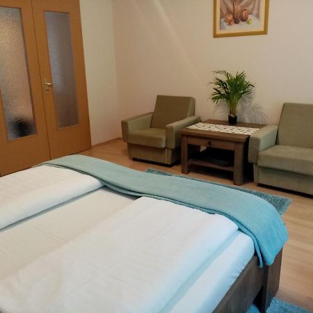 Heviz Lake Apartman エクステリア 写真