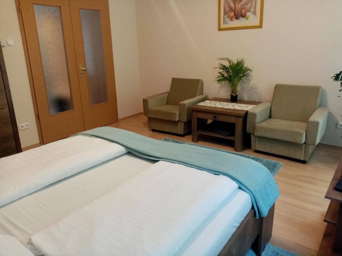 Heviz Lake Apartman エクステリア 写真